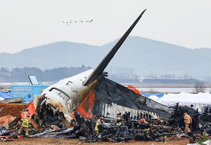 中韩航空空难，灾难背后的深思与启示