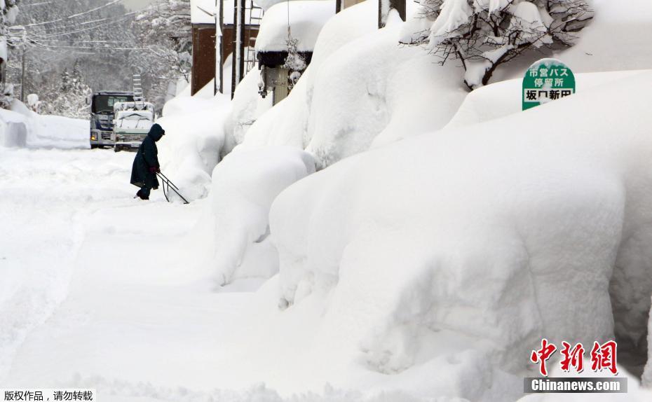 日本多地连降大雪，影响与应对之道