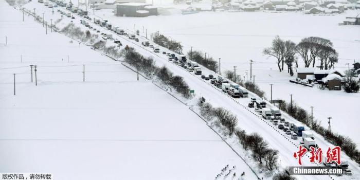 日本多地连降大雪，影响与应对之道