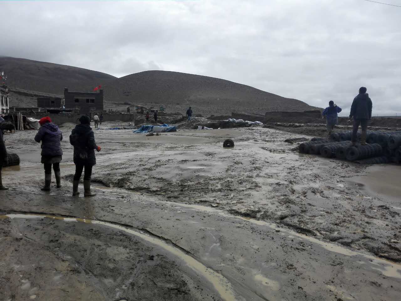 直击西藏定日县地震现场，灾难中的坚韧与救援力量