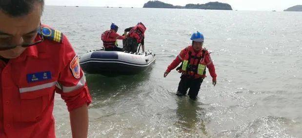 大连男子跳海后悔，人生抉择的代价与反思