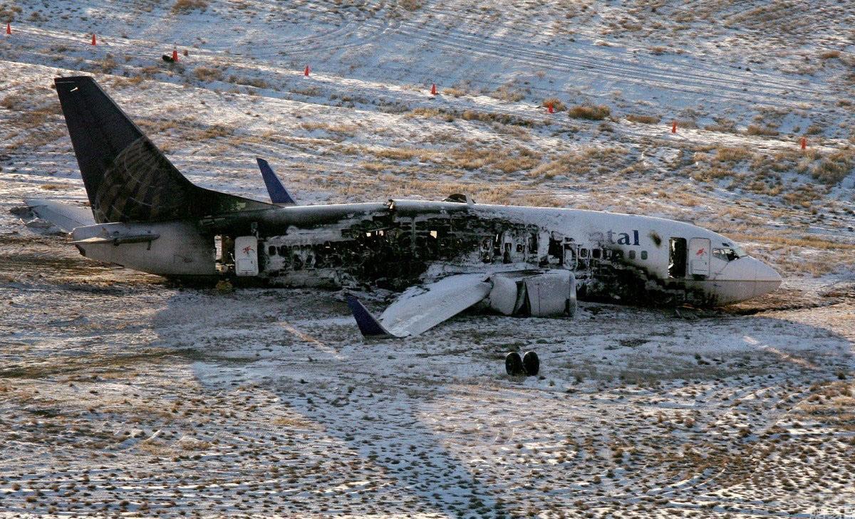 一、韓國空難客機引擎上發現羽毛——探索事件背后的真相