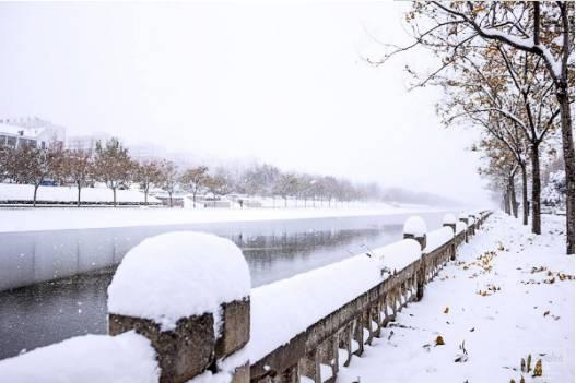 鄭州下雪了，雪域游戲城的新篇章？