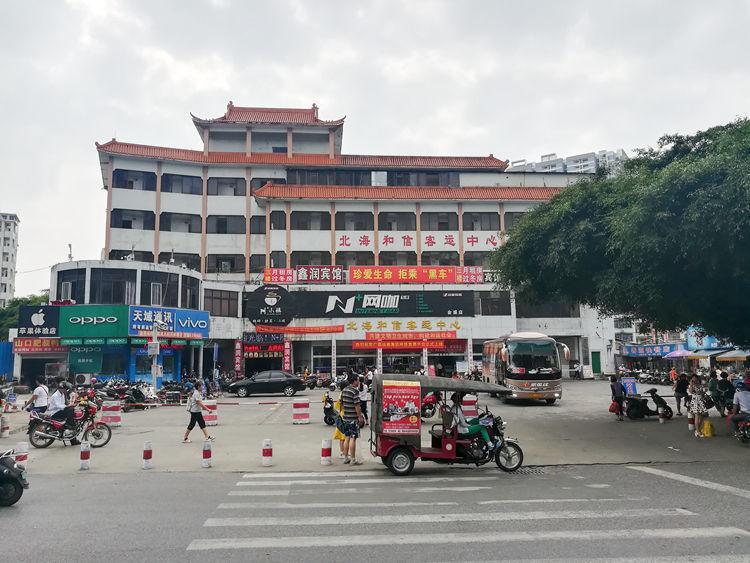 女生分享与摩的师傅间的默契，一段城市出行的温情故事