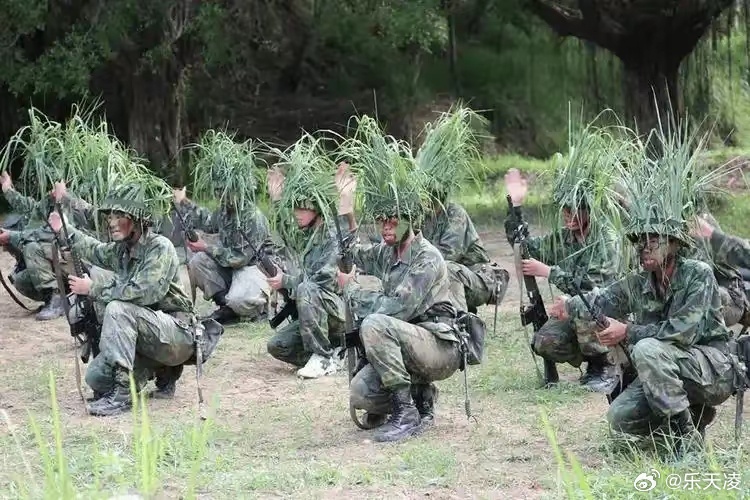 台湾或迎重大变革，适龄女性或将走进兵营，全民防卫新篇章正在书写！