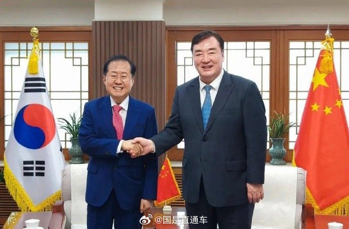 中国驻韩大使重磅会见韩国足协主席，共谋足球未来！揭秘两大巨头深度对话内幕