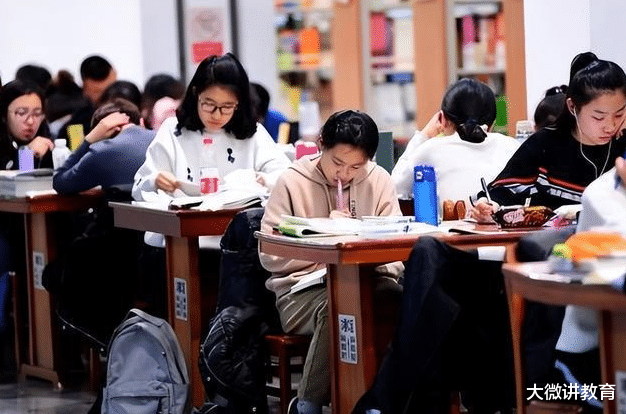 校长重磅宣布，8年制大学革新，终结内卷时代！