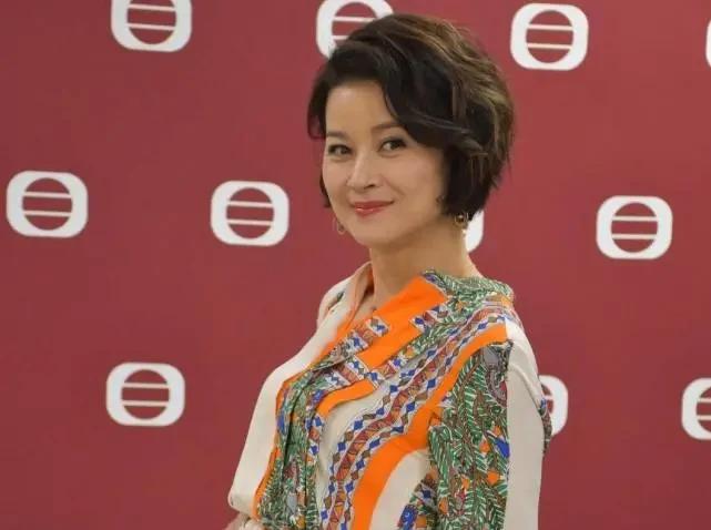 56岁翁虹联合国演讲震撼全场，真正的大女主，如何诠释不老传奇？