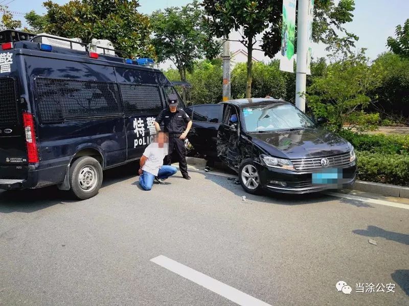 逃犯瘋狂駕車沖撞民警，正義與瘋狂的較量，真相究竟如何？